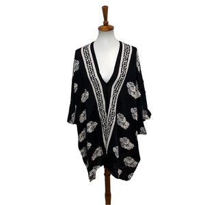 NWT & The Why Kimono Black One Size